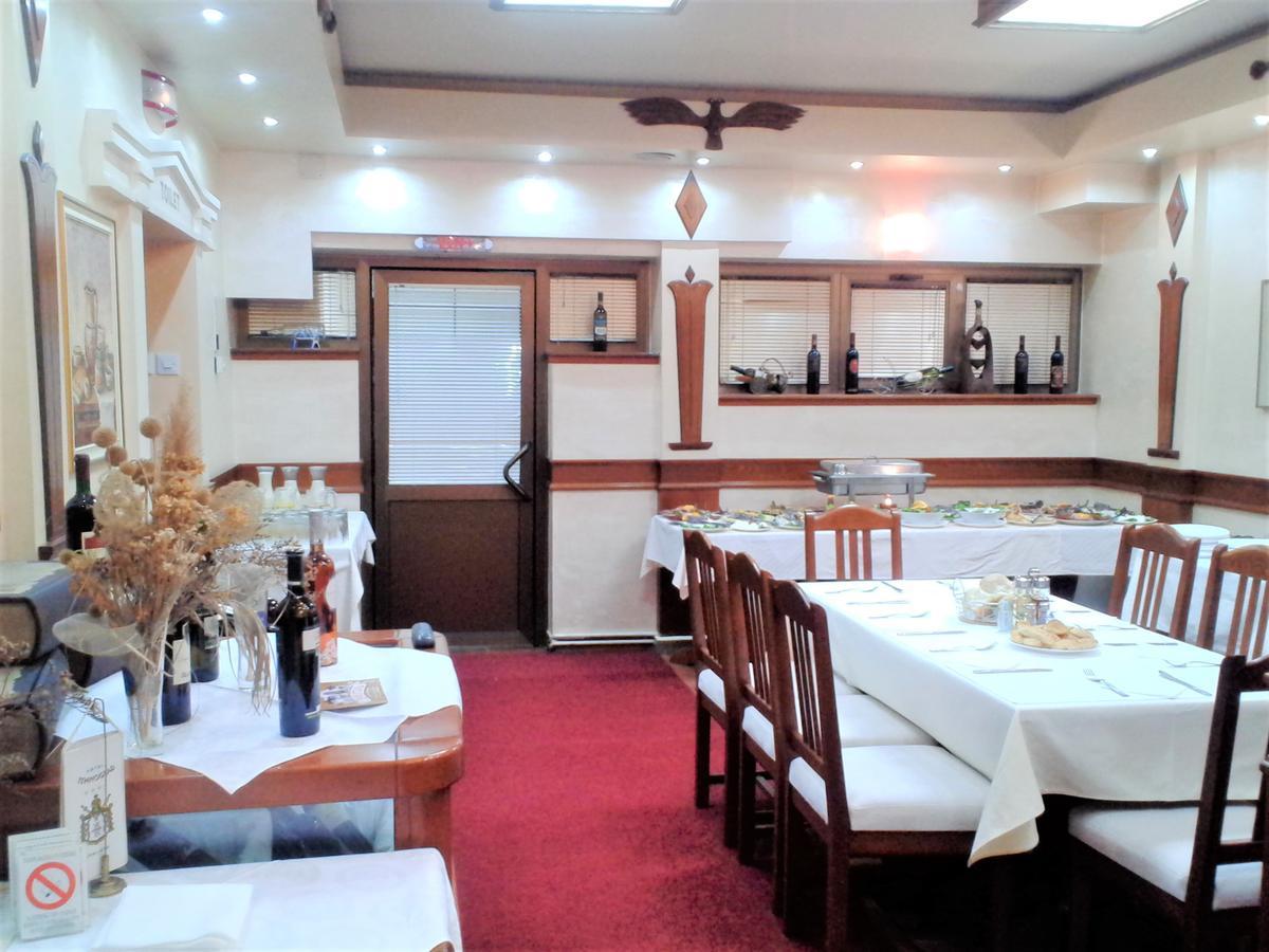 Hotel Tehnograd Kraljevo Dış mekan fotoğraf